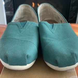 Women’s TOMs